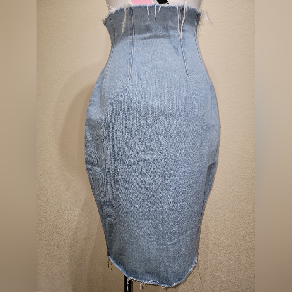 Button-Down Denim Dress - Picture 5 of 5